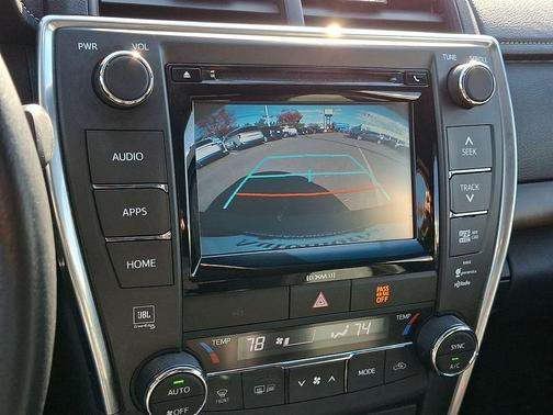 2017 Toyota Camry XLE