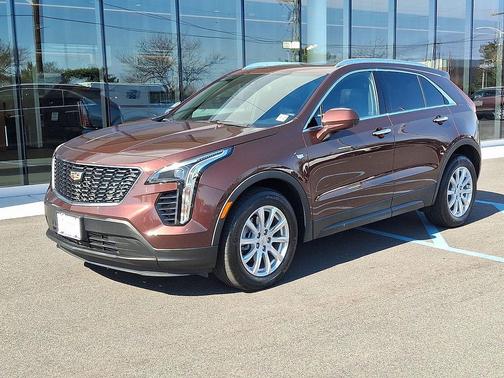 2023 Cadillac XT4 Luxury
