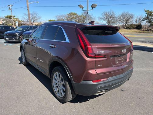 2023 Cadillac XT4 Luxury