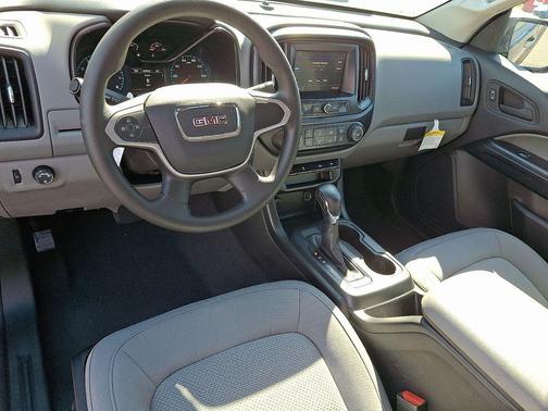2022 GMC Canyon Elevation Standard