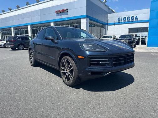 2024 Porsche Cayenne Coupe AWD