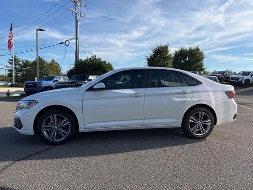 2023 Volkswagen Jetta 1.5T SE