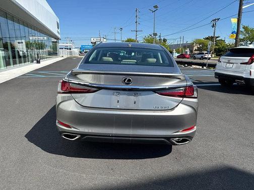 2021 Lexus ES 350 Base