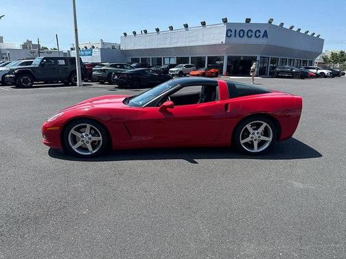 2005 Chevrolet Corvette Base