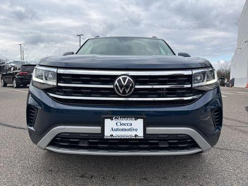 2022 Volkswagen Atlas 3.6L SE w/Technology