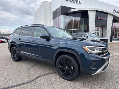 2022 Volkswagen Atlas 3.6L SE w/Technology