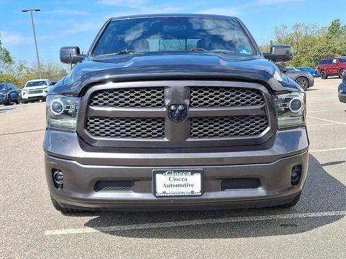 2016 RAM 1500 SLT