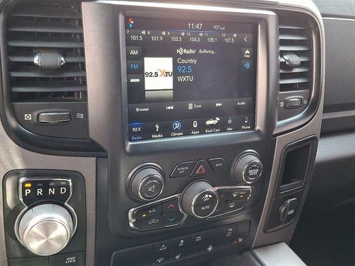 2016 RAM 1500 SLT
