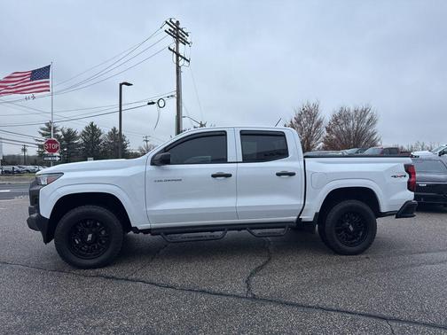 2023 Chevrolet Colorado WT
