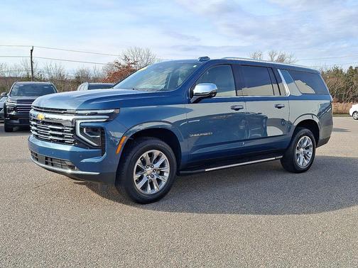 2025 Chevrolet Suburban Premier