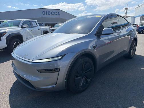 Quicksilver 2026 Tesla Model Y Premium All-Wheel Drive