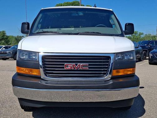 2022 GMC Savana 2500 Work Van