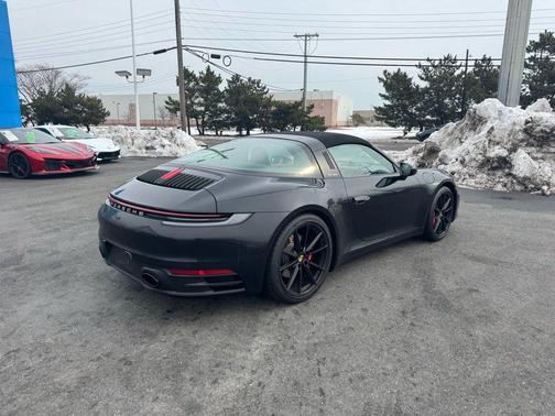 2023 Porsche 911 Targa 4S