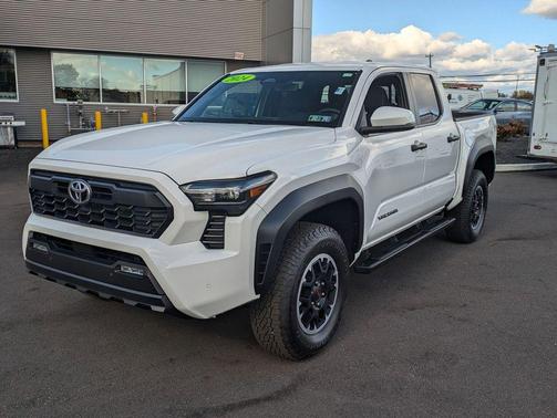 2024 Toyota Tacoma TRD Off Road