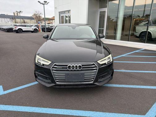 2018 Audi A4 2.0T Premium Plus