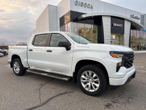 2023 Chevrolet Silverado 1500 Custom