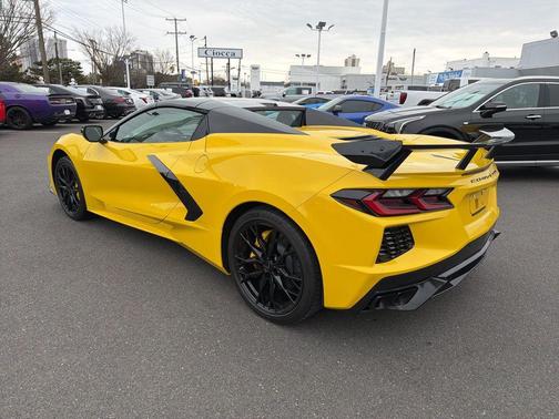2025 Chevrolet Corvette Stingray w/3LT