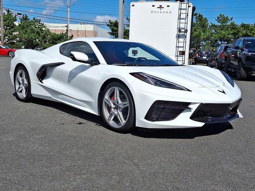 2024 Chevrolet Corvette Stingray w/2LT