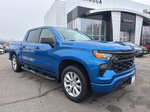 2022 Chevrolet Silverado 1500 Custom