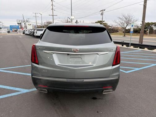 2023 Cadillac XT5 Luxury