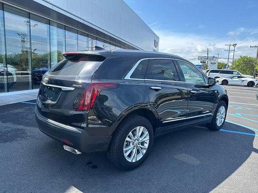 2022 Cadillac XT5 Luxury