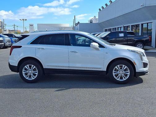 2022 Cadillac XT5 Luxury