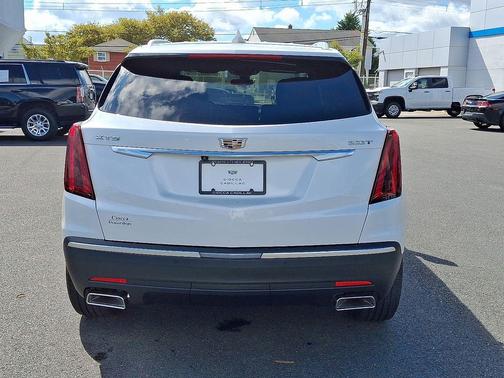 2022 Cadillac XT5 Luxury