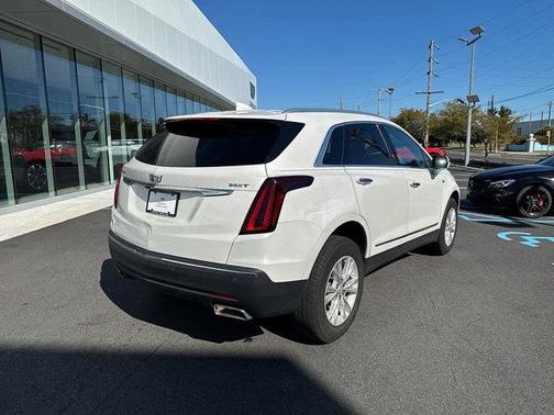 2022 Cadillac XT5 Luxury