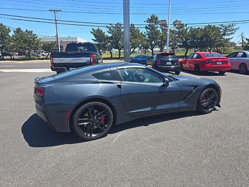 Shadow Gray Metallic 2019 Chevrolet Corvette Stingray