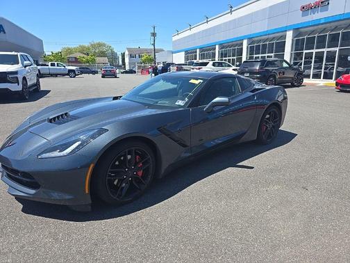 Shadow Gray Metallic 2019 Chevrolet Corvette Stingray