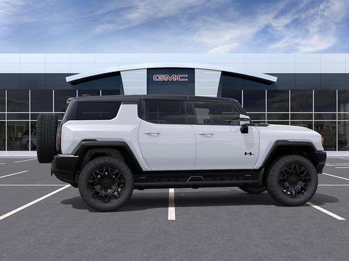 Interstellar White 2025 GMC HUMMER EV SUV 3X