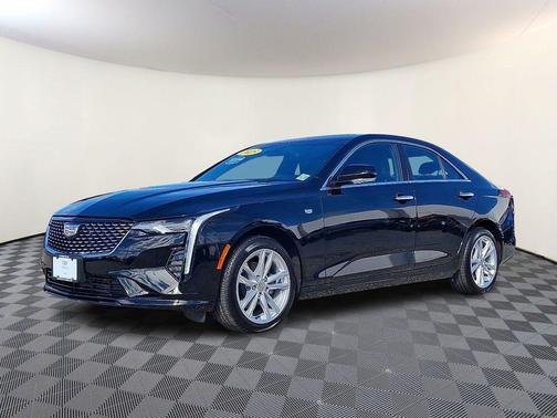 2023 Cadillac CT4 Luxury