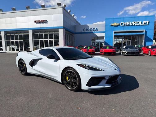 2020 Chevrolet Corvette Stingray w/3LT
