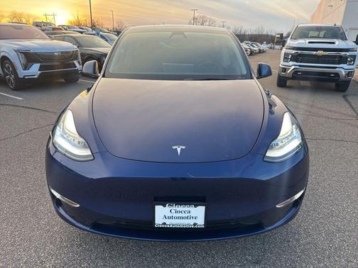 2021 Tesla Model Y Long Range Dual Motor All-Wheel Drive