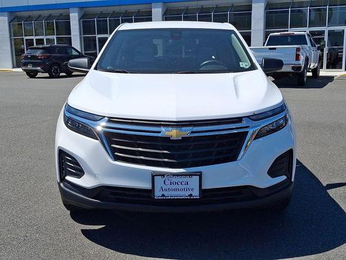 Summit White 2023 Chevrolet Equinox LS