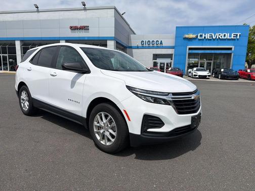 Summit White 2023 Chevrolet Equinox LS