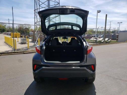 2018 Toyota C-HR XLE Premium