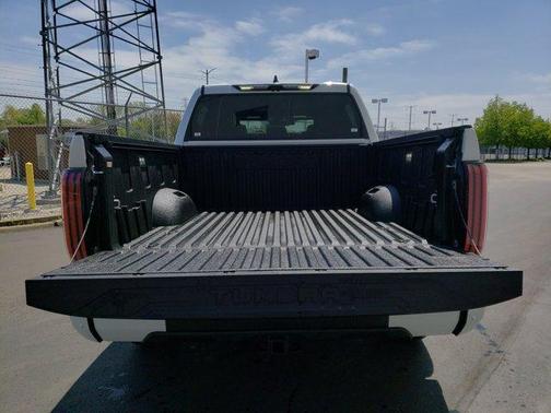 2025 Toyota Tundra Platinum