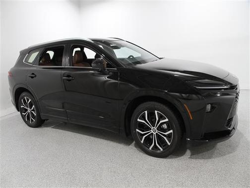 2025 Toyota Crown Signia XLE