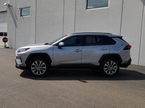 2021 Toyota RAV4 Limited
