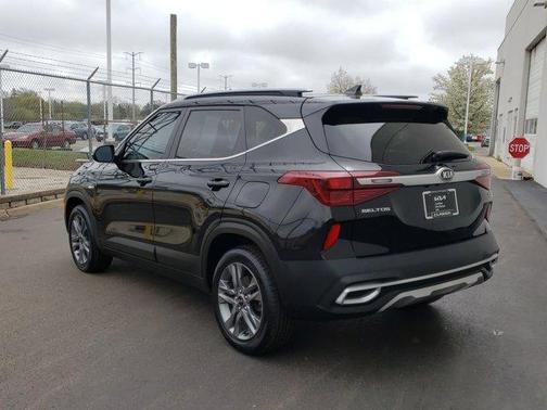 2021 Kia Seltos S