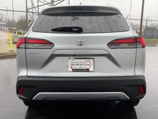 2023 Toyota Corolla Cross XLE