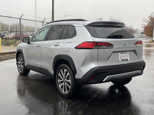 2023 Toyota Corolla Cross XLE