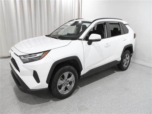 2023 Toyota RAV4 Hybrid LE