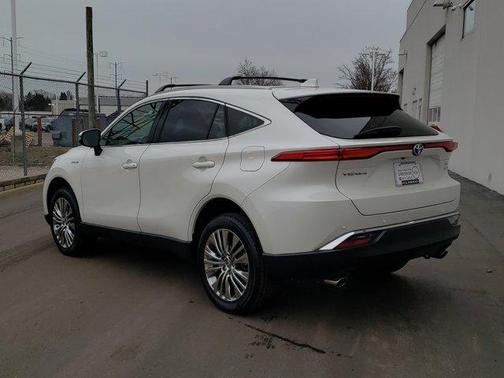 2021 Toyota Venza XLE