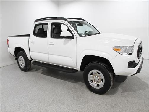 2022 Toyota Tacoma SR