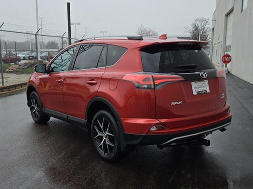 Barcelona Red Metallic 2017 Toyota RAV4 SE