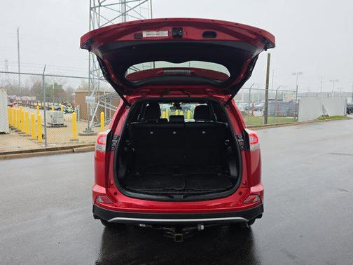 Barcelona Red Metallic 2017 Toyota RAV4 SE