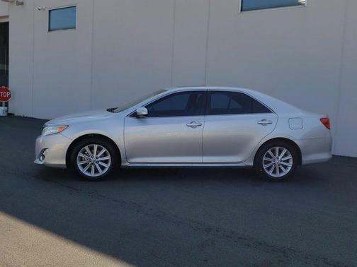 2014 Toyota Camry XLE