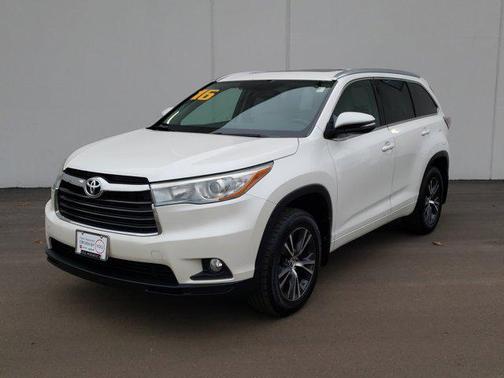 2016 Toyota Highlander XLE
